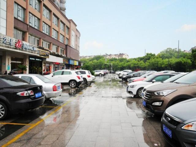 Jinjiang Inn Wujiang Zhongshan North Road Сучжоу Экстерьер фото